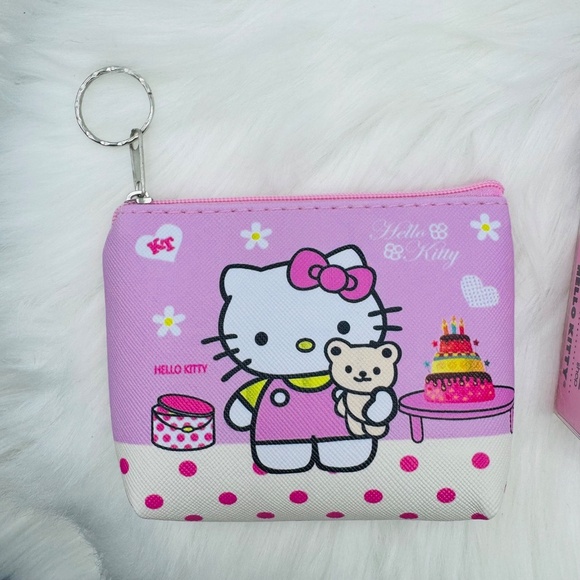 Hello Kitty Pink Bundle 4 - Picture 3 of 7